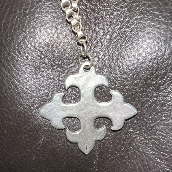 Chunky Silver Necklace with Ornate Pendant - Picture 6 of 8